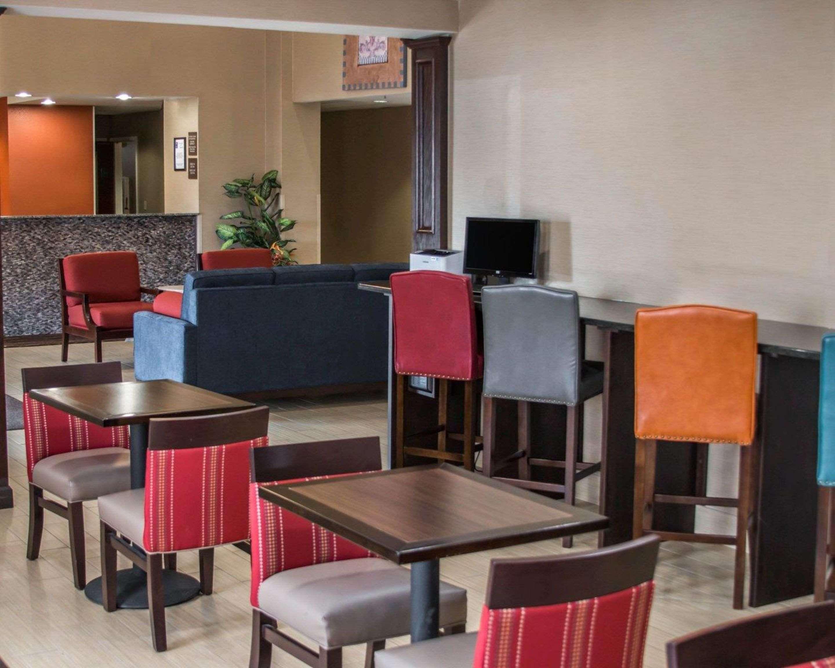 Comfort Inn וורן מראה חיצוני תמונה